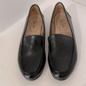 Life Stride Soft System Black Croc Embossed Loafers Size 6